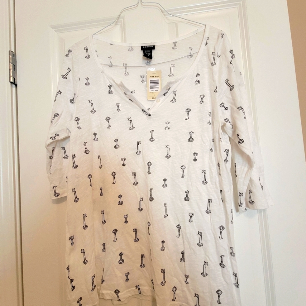 Torrid Size 0 - Picture 1 of 3
